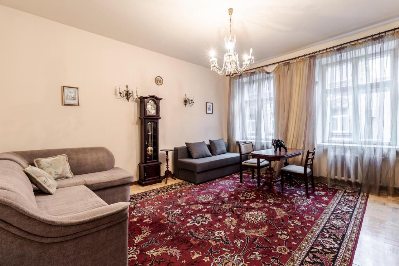 Doroshenka Antique Apartment إلفيف المظهر الخارجي الصورة